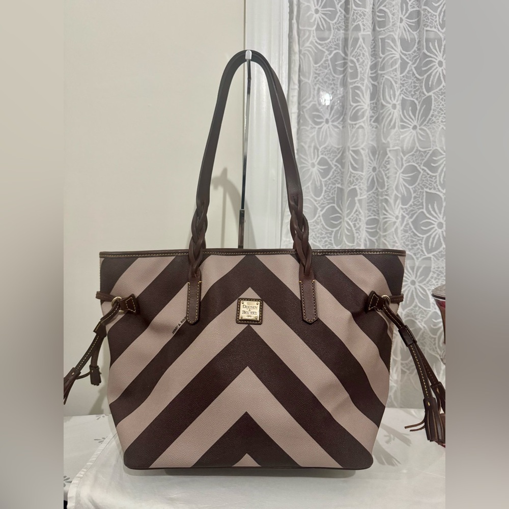 Dooney & Bourke Chocolate and Beige Chevron Tote - Picture 3 of 11